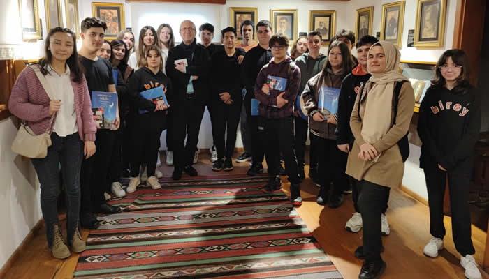 Aziz Erdoğan, Gençlere Birlikte İstiklal Marşı Anlattı