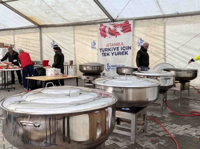 Belediye'den Adıyaman'da 12 Bin Kişiye 3 Öğün Yemek