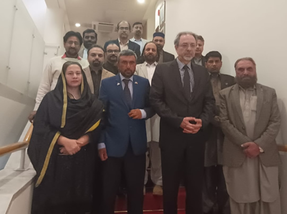 Pakistan Türkiye Mezunlar Derneğinden Kardeşlik Eli