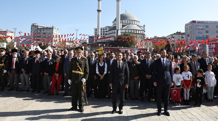 Cumhuriyet’in 100. Yılına Yakışır Muhteşem Kutlama